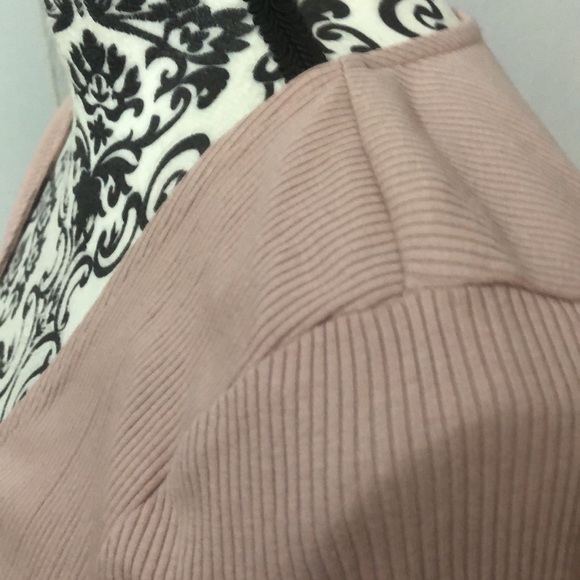 Pink wrap 🔝 👚 - Picture 7 of 7